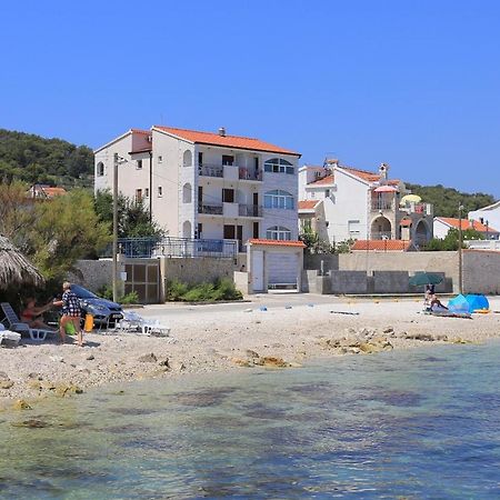 Apartments By The Sea Slatine, Ciovo - 14541 Exterior photo